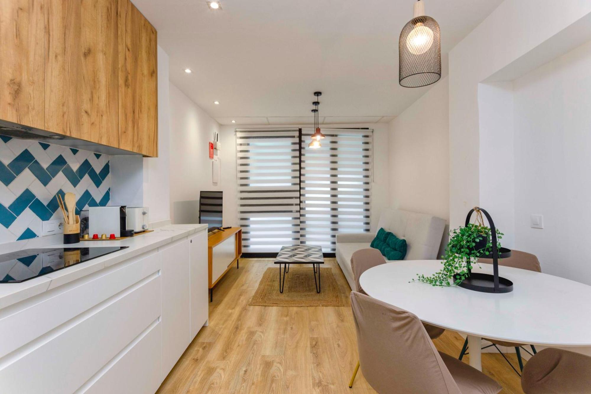 Apartamento Acogedor Frente A Plaza Del Cedro Valencia